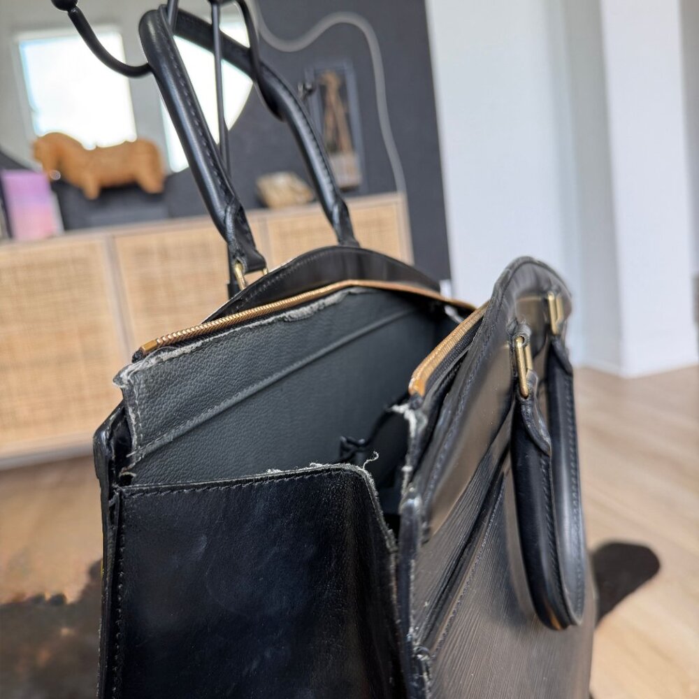 Louis Vuitton Riviera Bag - Picture 10 of 11
